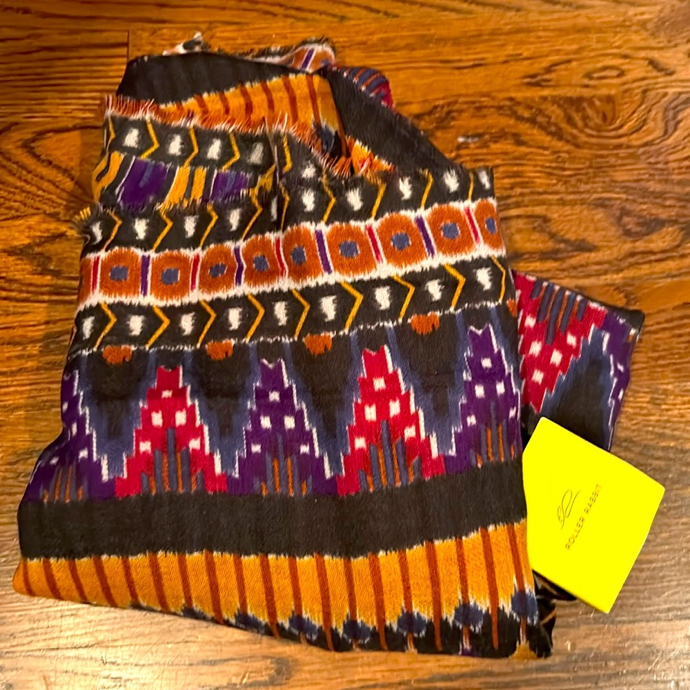 Roller Rabbit Scarf with tags!